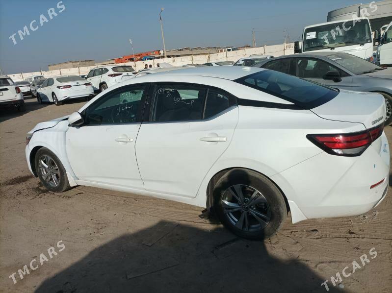 Nissan Sentra 2022 - 146 500 TMT - Мары - img 3