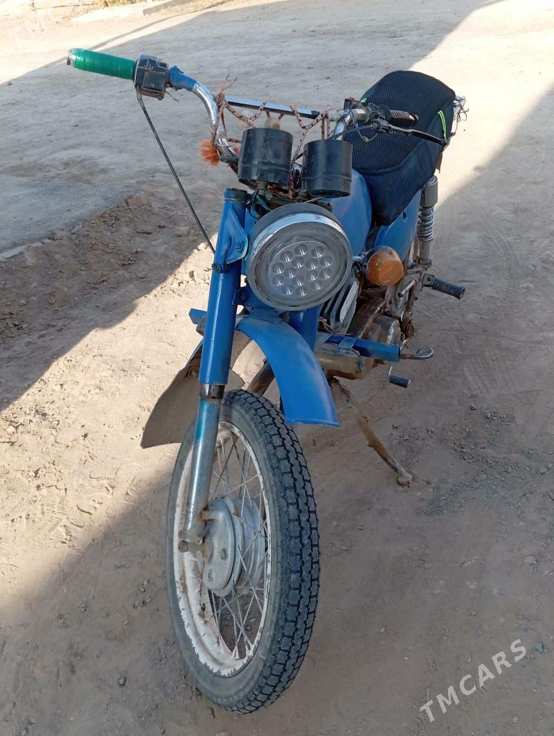 Iž Planeta 2011 - 5 000 TMT - Türkmengala - img 3