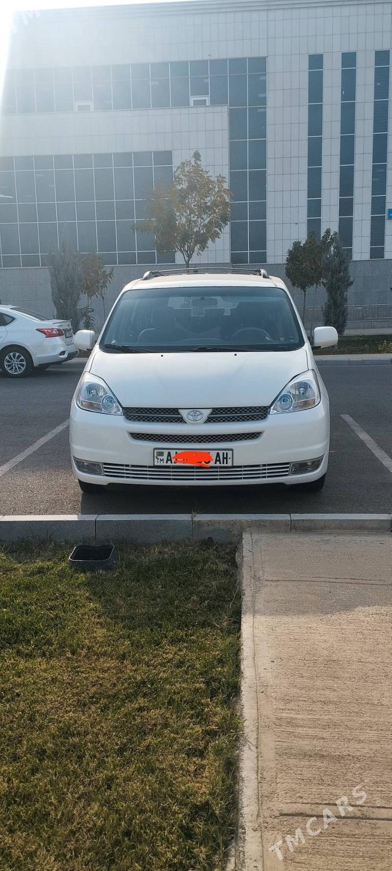 Toyota Sienna 2003 - 210 000 TMT - 30 мкр - img 3