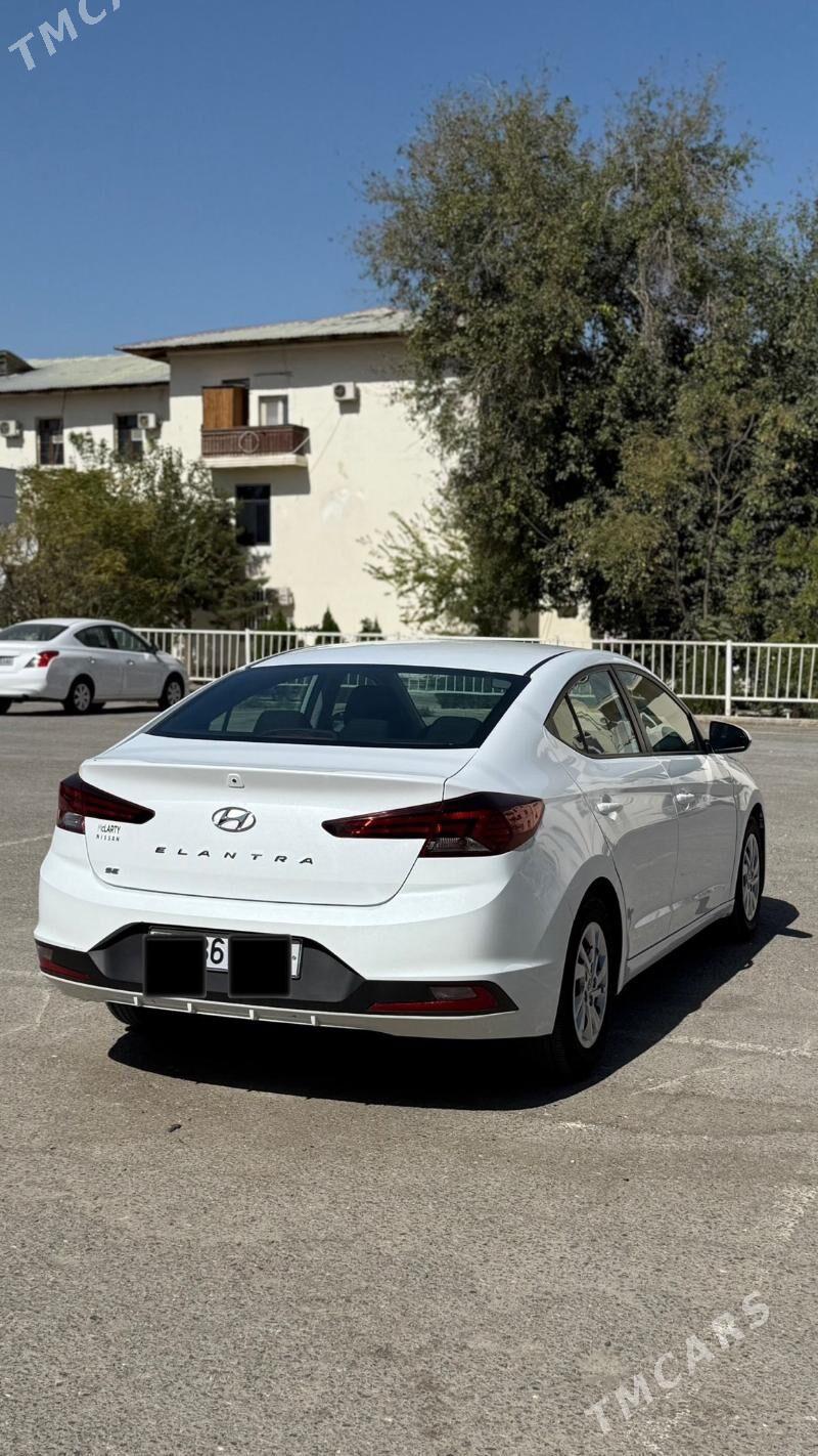 Hyundai Elantra 2020 - 210 000 TMT - Aşgabat - img 3