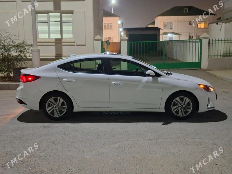 Hyundai Elantra 2020 - 245 000 TMT - Aşgabat - img 4