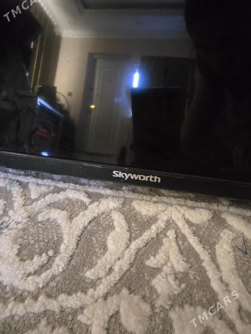 Skyworth 43 lik - Хитровка - img 2