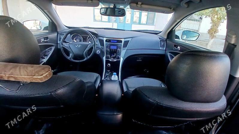 Hyundai Sonata 2010 - 140 000 TMT - Хитровка - img 4