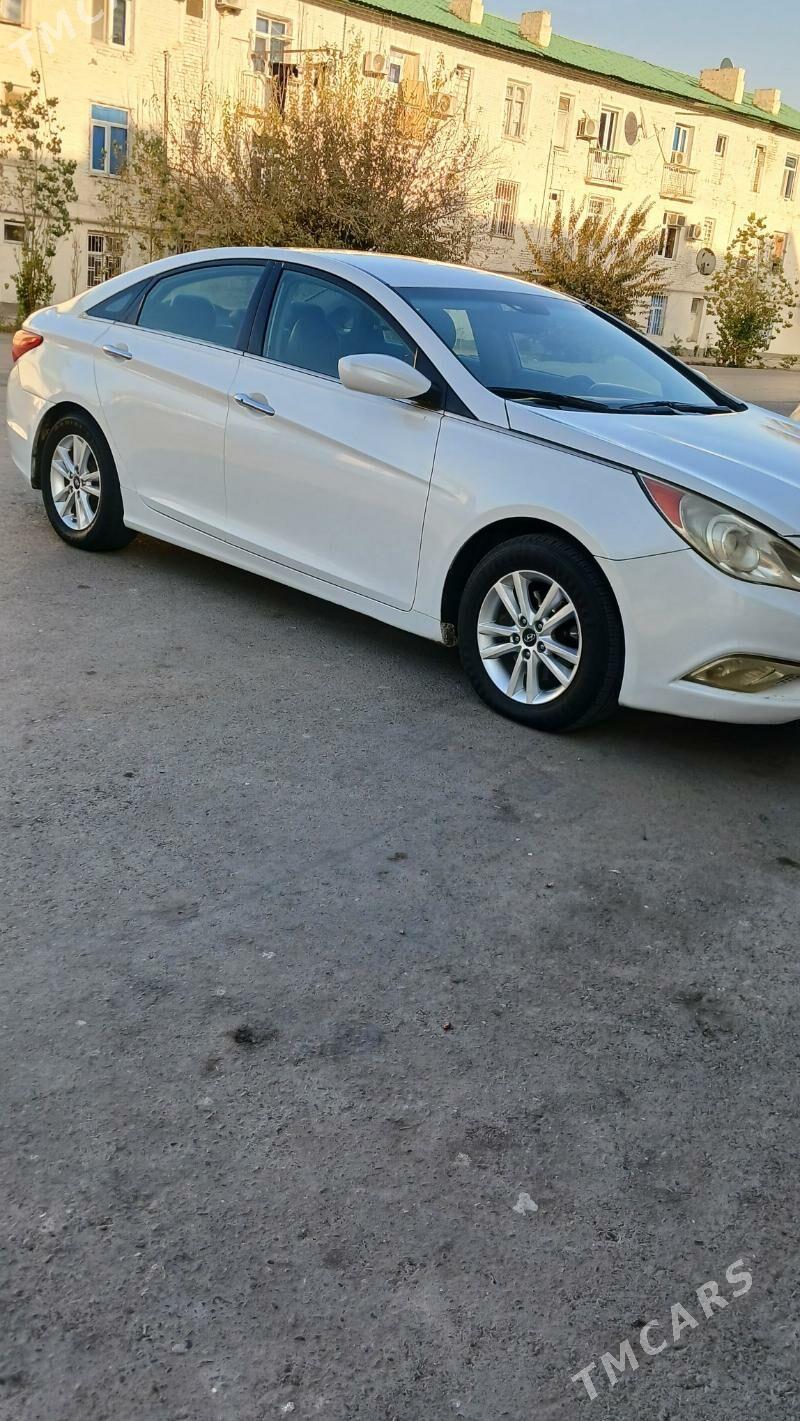 Hyundai Sonata 2010 - 140 000 TMT - Хитровка - img 3