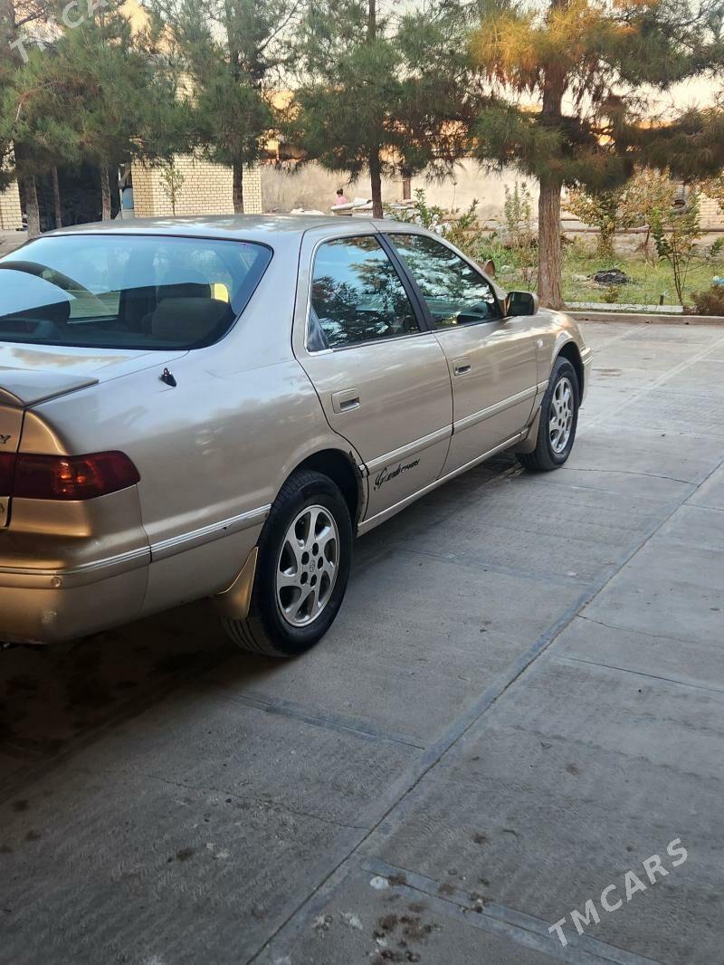 Toyota Camry 1997 - 145 000 TMT - Мары - img 4