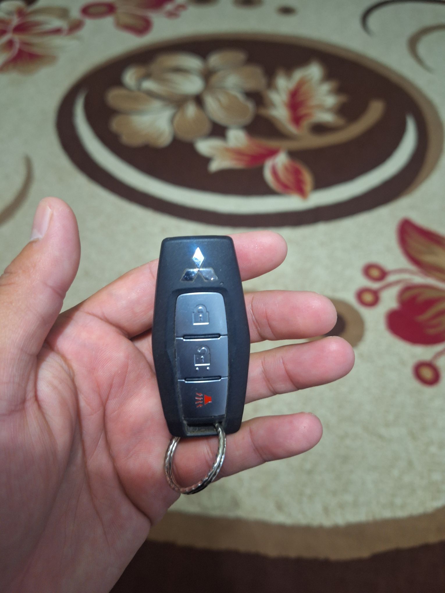 Mitsubishi Outlandyr Pult. 1 500 TMT - Ашхабад - img 1