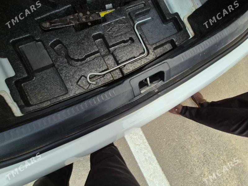 Toyota Camry 2012 - 235 000 TMT - Moskowskiý köç. (10 ýyl abadançylyk şaýoly) - img 6