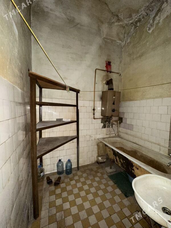 144 kwartyl 2etaz 3komat - Балканабат - img 9