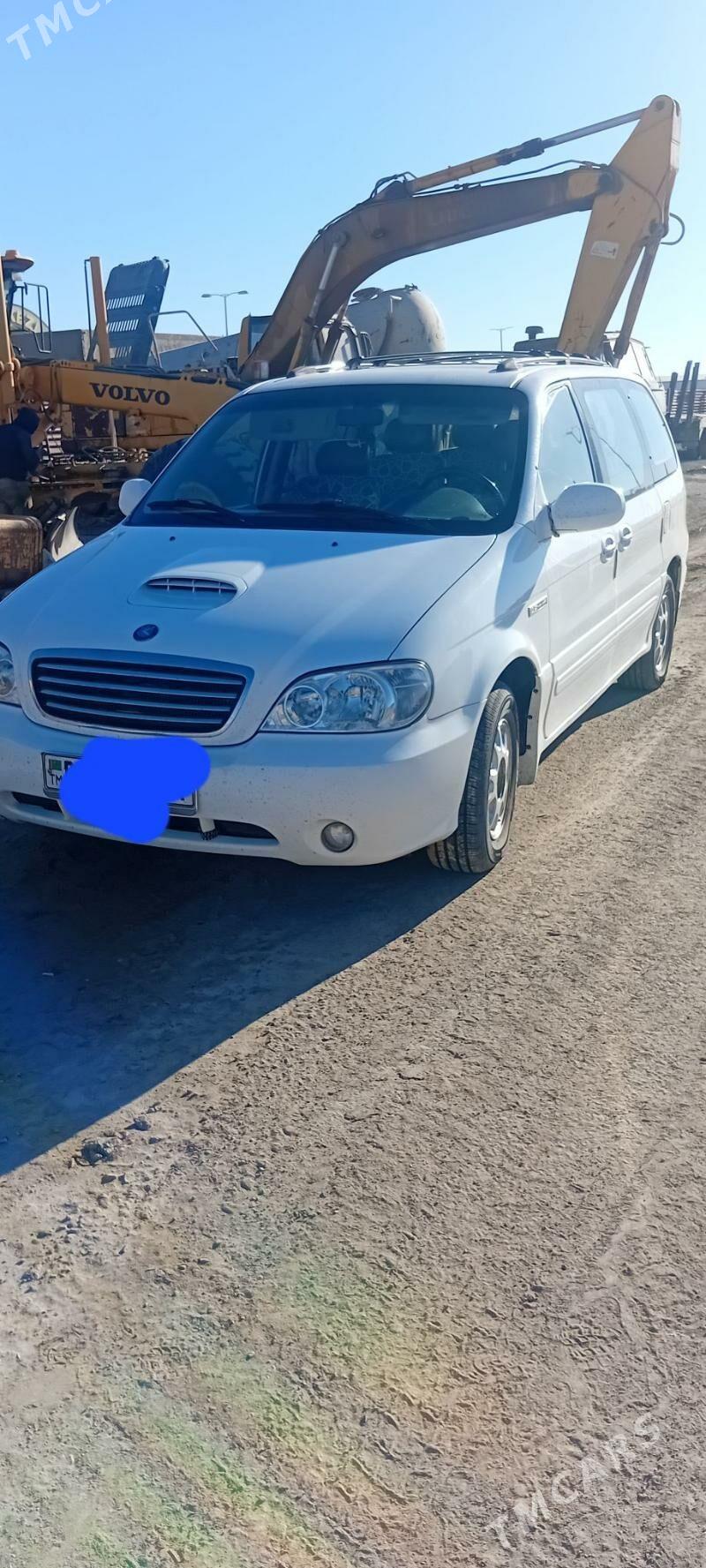 Kia Carnival 2002 - 100 000 TMT - Сакарчага - img 3