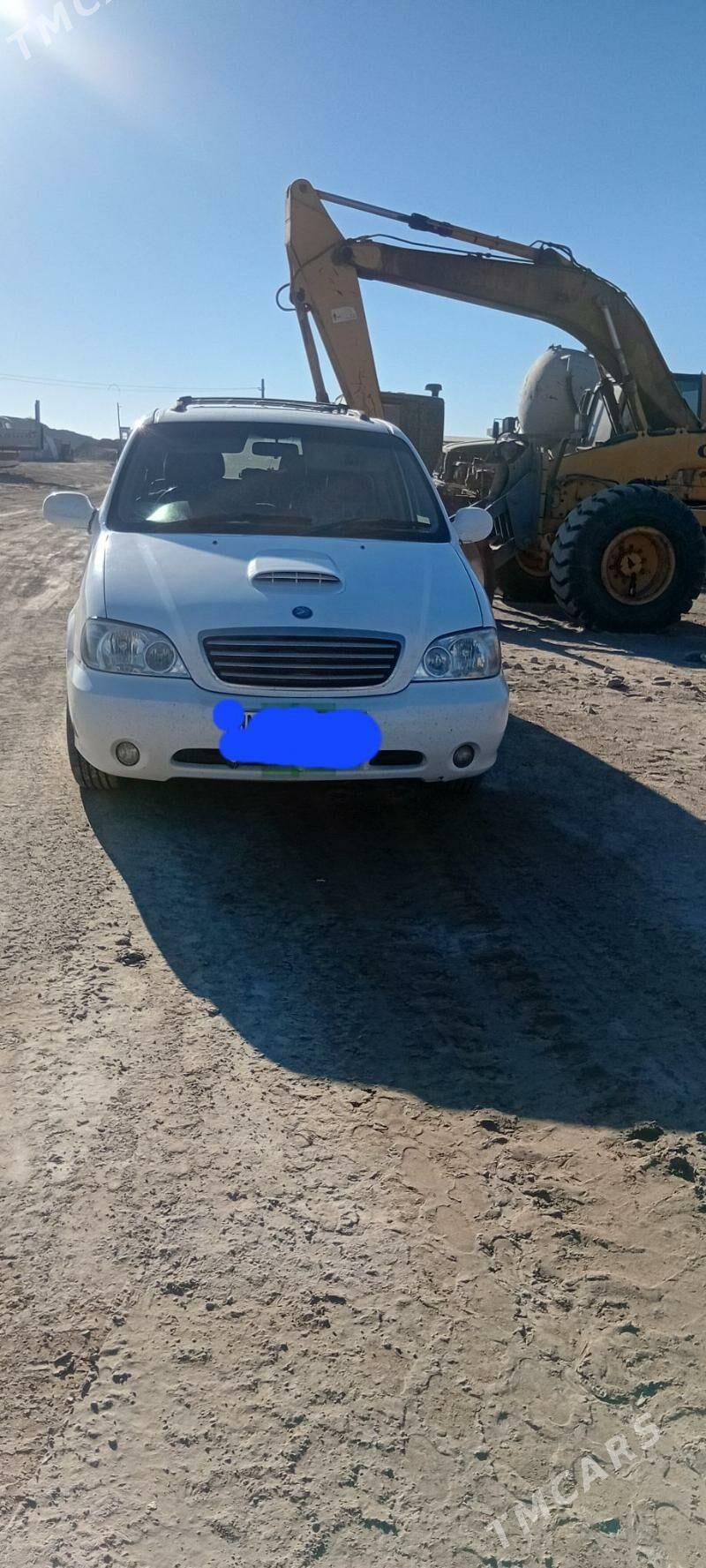 Kia Carnival 2002 - 100 000 TMT - Сакарчага - img 1