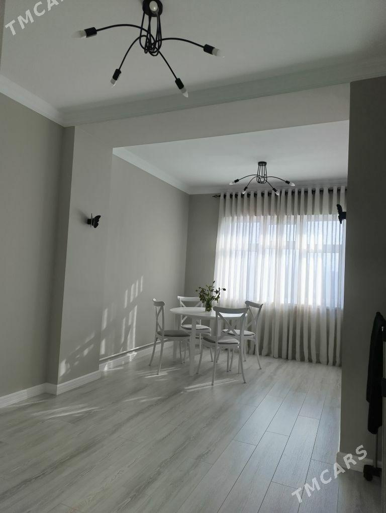 Продается Мир2/2. 9/4 этаж - Parahat 2 - img 2