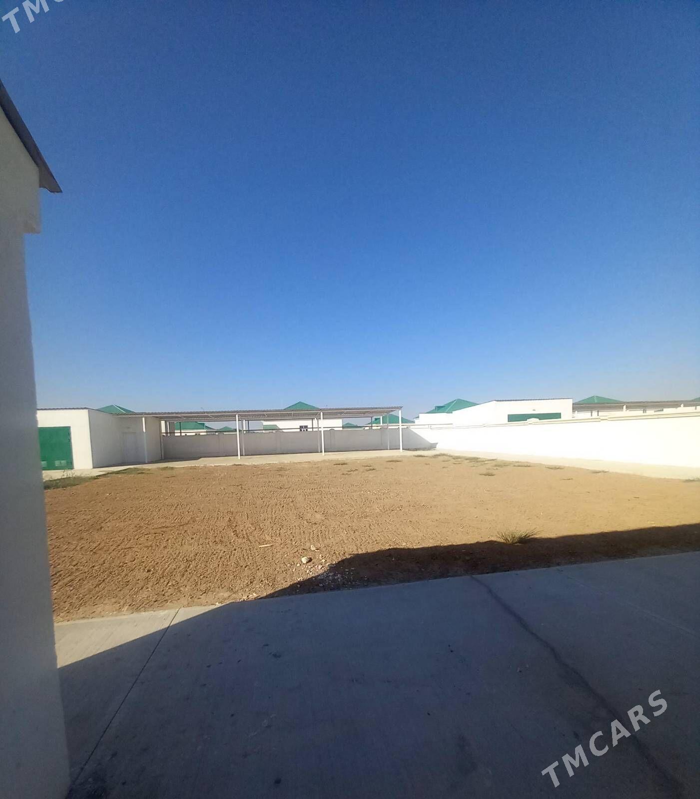 Plan jaý 30 ýyllyk kör çaý - Ак-Бугдайский этрап - img 2