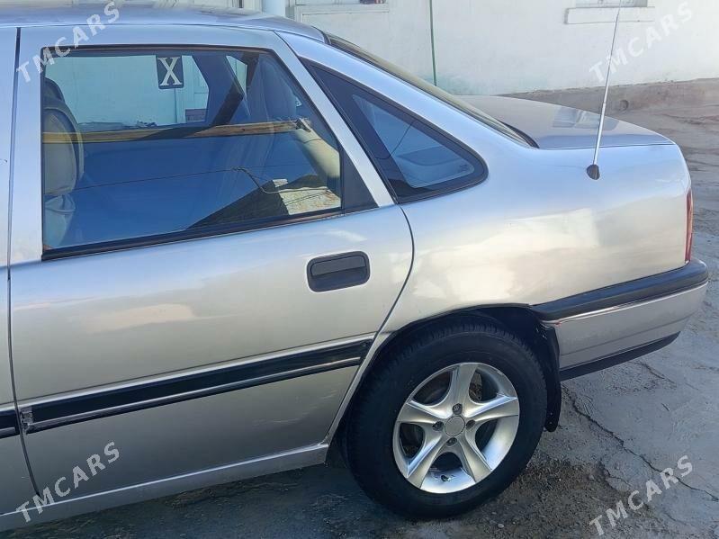 Opel Vectra 1991 - 50 000 TMT - Байрамали - img 5