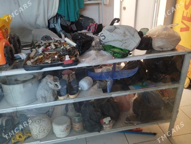 ветрина и полки большие - Фарап - img 3