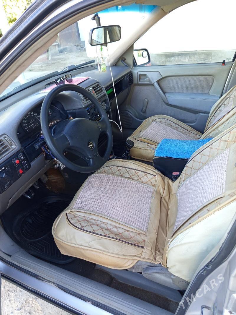 Opel Vectra 1991 - 50 000 TMT - Байрамали - img 8