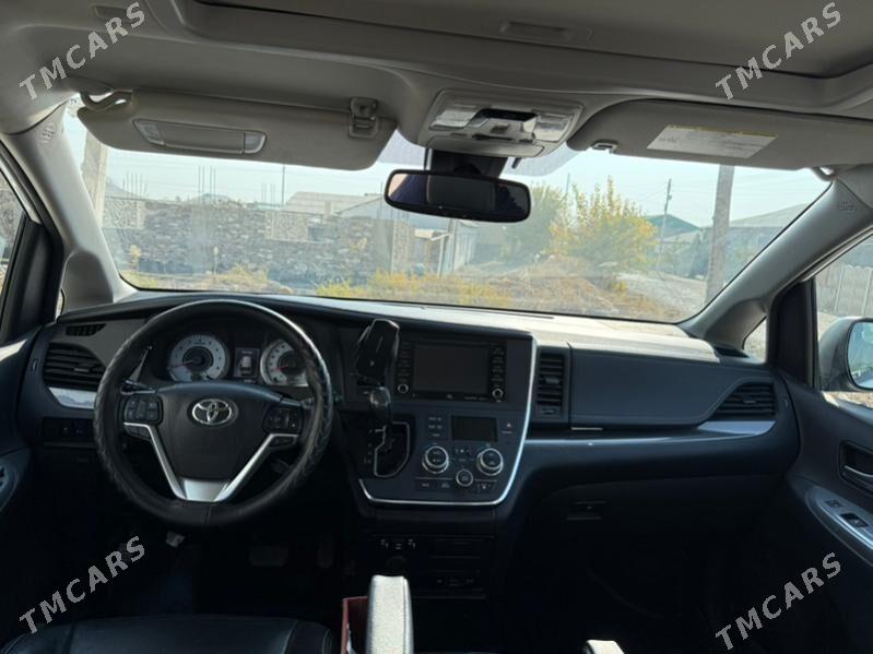 Toyota Sienna 2019 - 440 000 TMT - Köýtendag - img 5