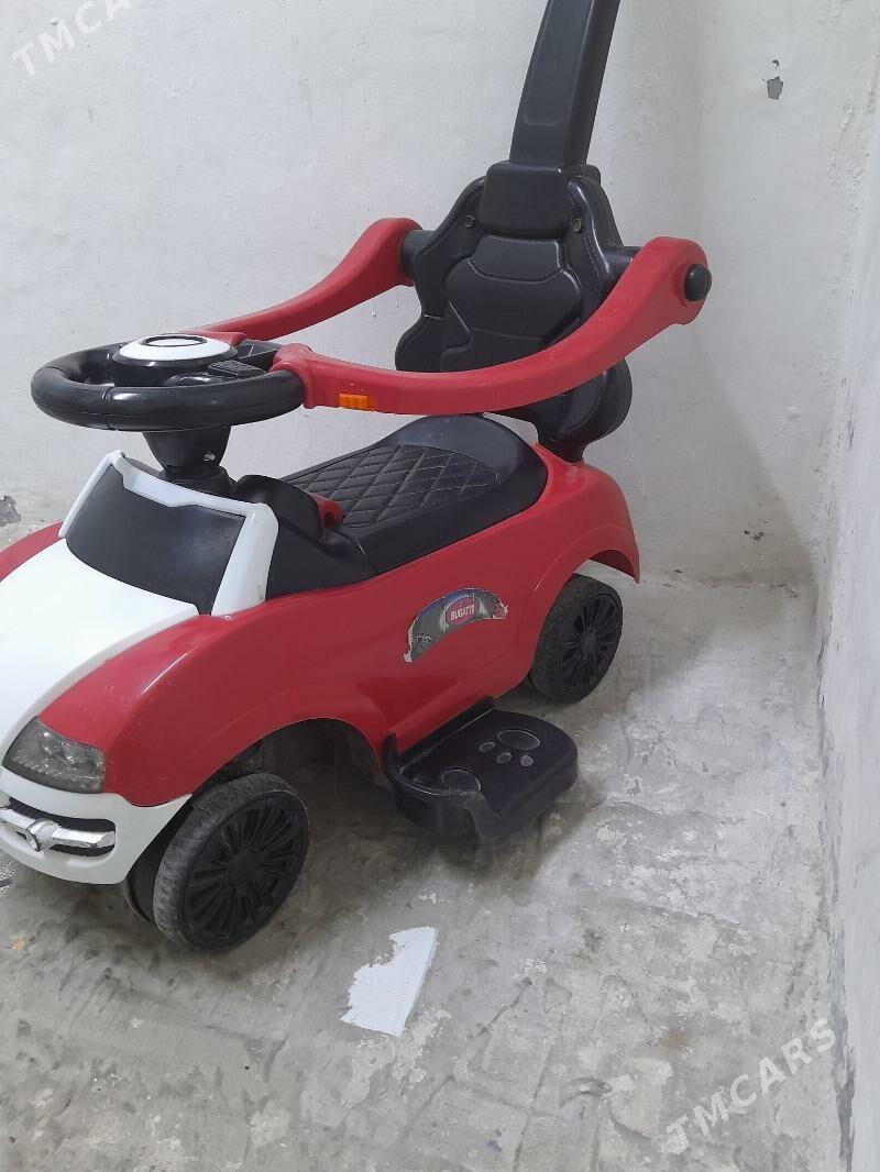 Çaga maşyn - 30 мкр - img 3