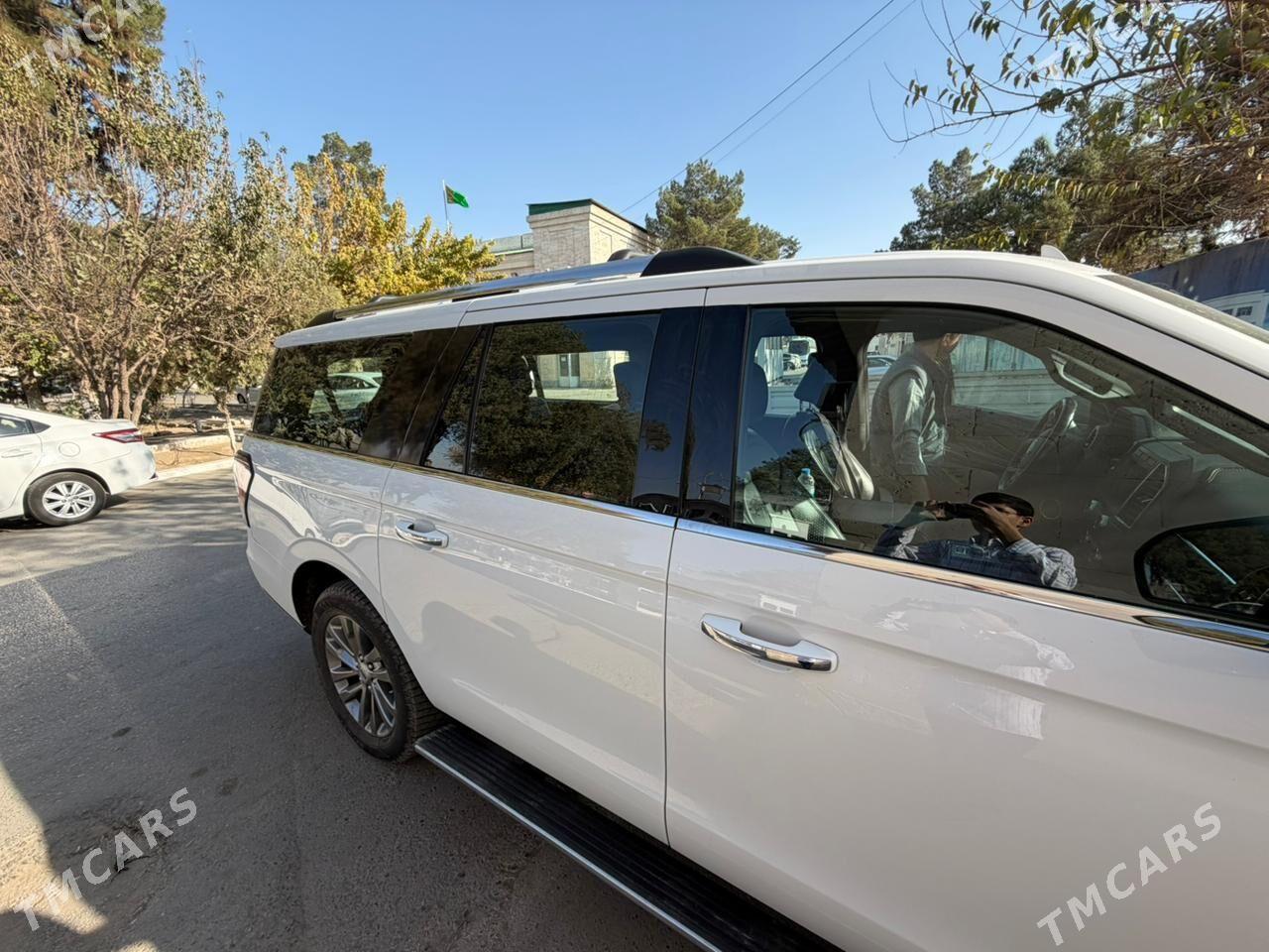 Ford Expedition 2021 - 579 000 TMT - Чоганлы - img 5