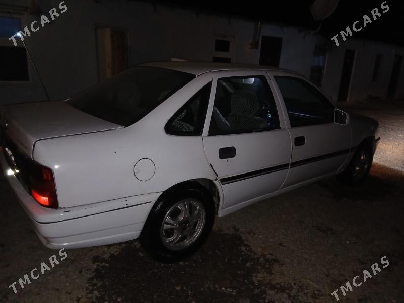 Opel Vectra 1992 - 35 000 TMT - Büzmeýin - img 3