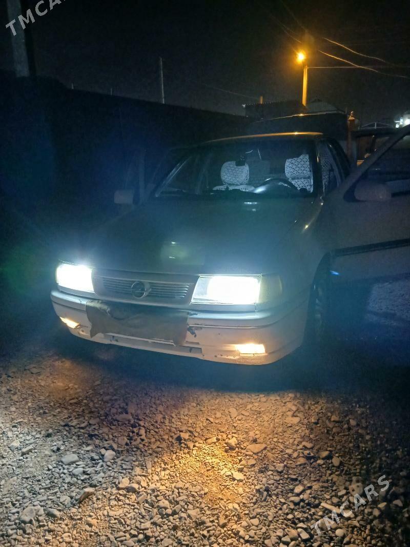 Opel Vectra 1992 - 35 000 TMT - Büzmeýin - img 4