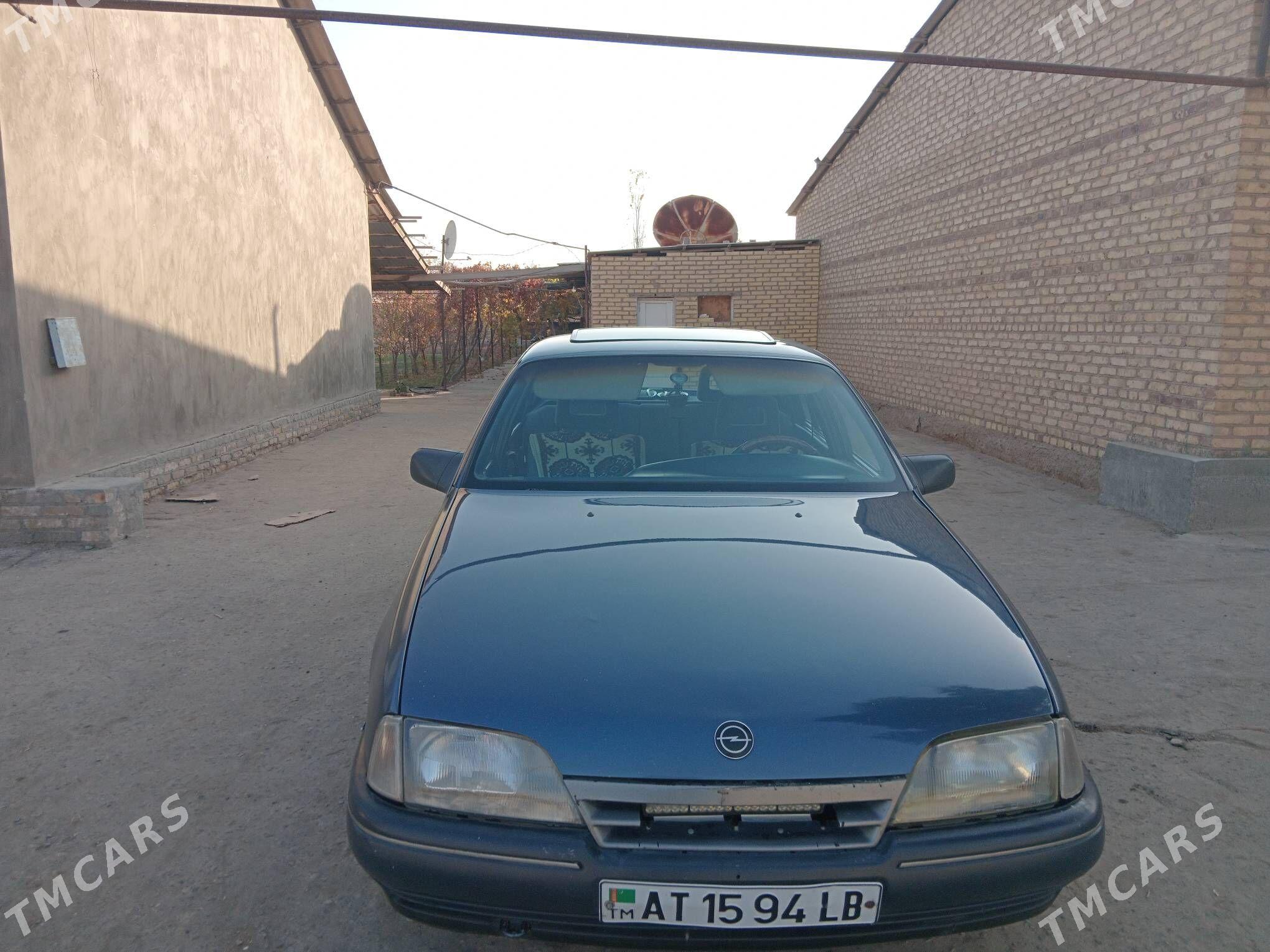 Opel Omega 1989 - 38 000 TMT - Саят - img 5