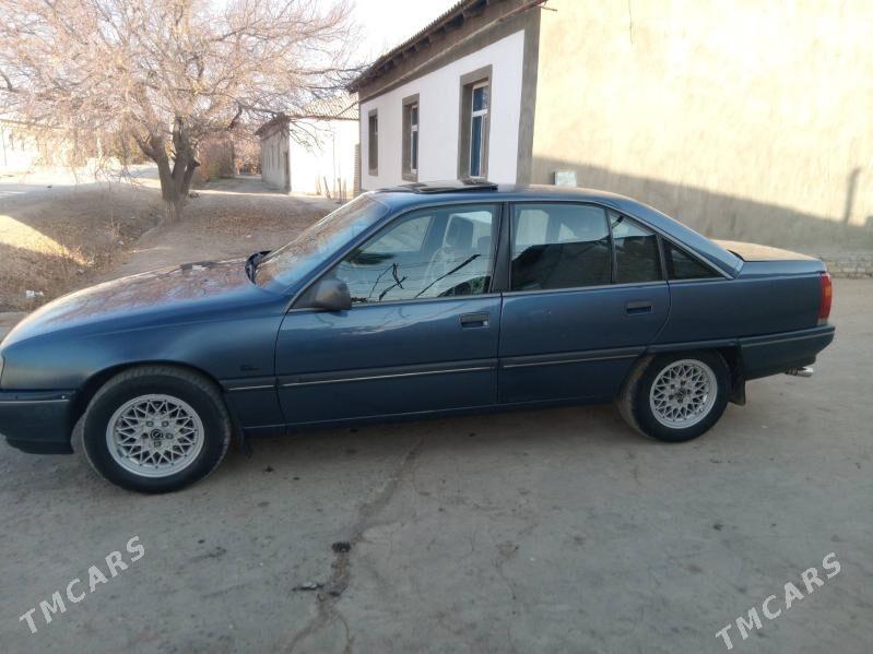 Opel Omega 1989 - 38 000 TMT - Саят - img 2