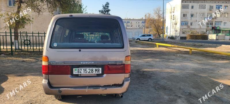 Toyota Hiace 1990 - 60 000 TMT - Мары - img 4