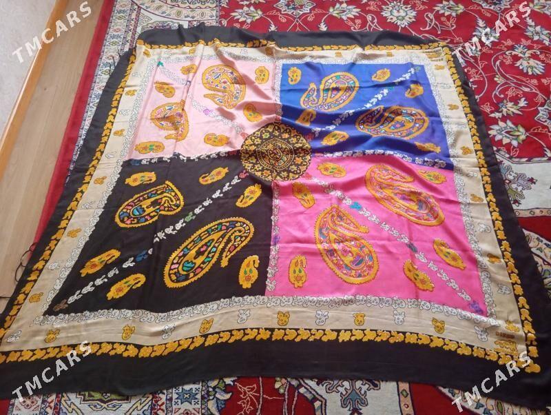 Ýalik öýme - Мир 7 - img 3