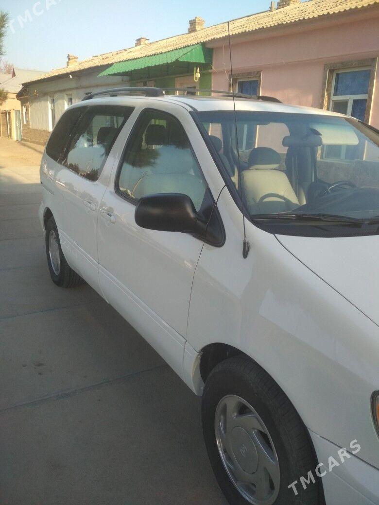 Toyota Sienna 1998 - 170 000 TMT - Сакарчага - img 3