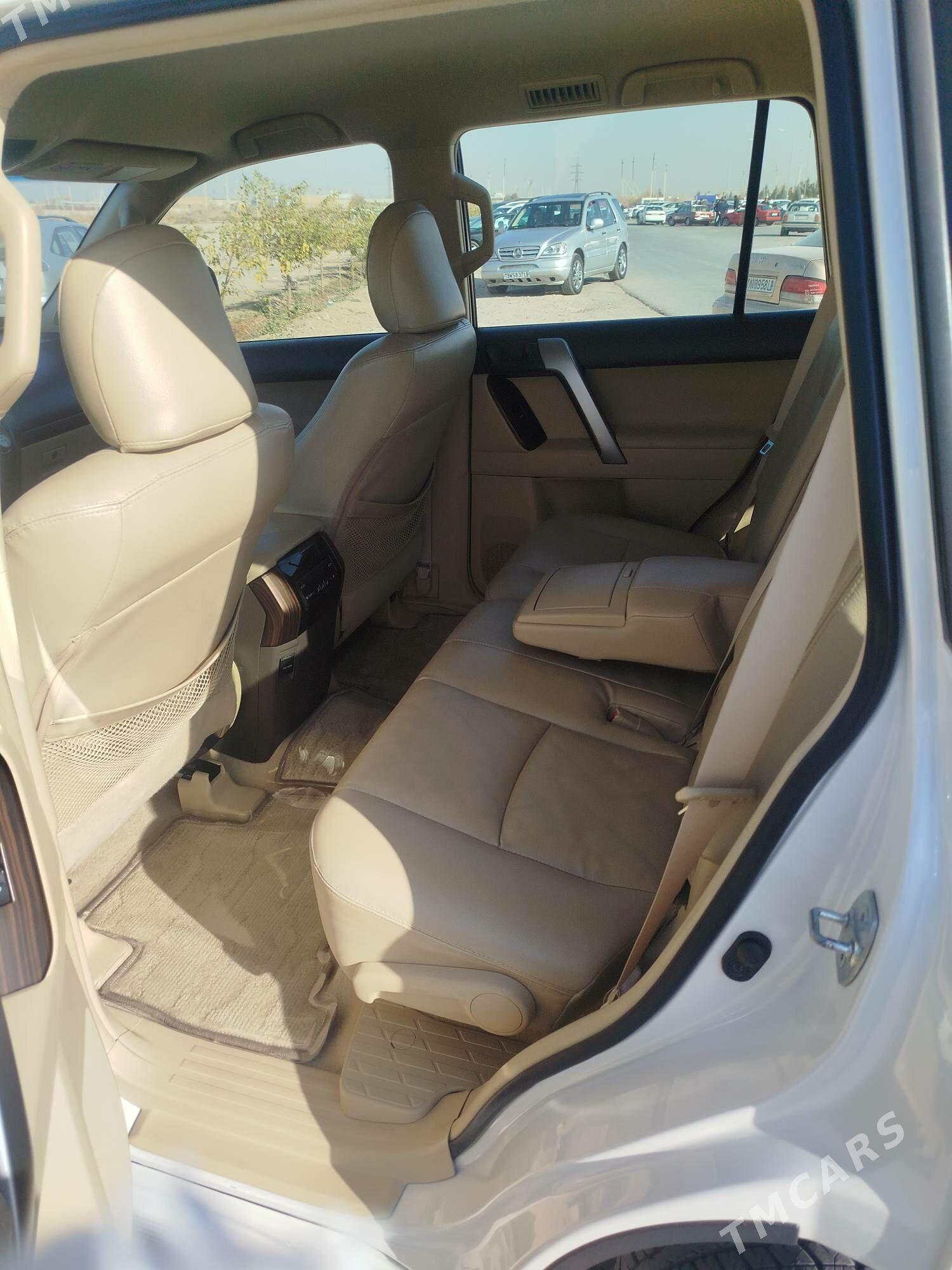 Toyota Land Cruiser Prado 2015 - 625 000 TMT - Türkmenabat - img 3