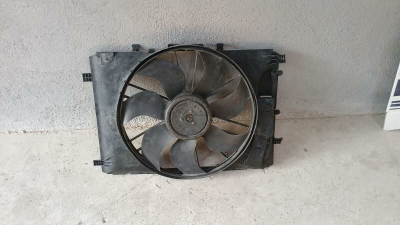 Mersedes w212 lopus 2 000 TMT - 30 mkr - img 1