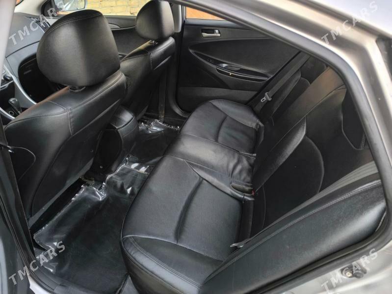 Hyundai Sonata 2010 - 135 000 TMT - Дашогуз - img 5