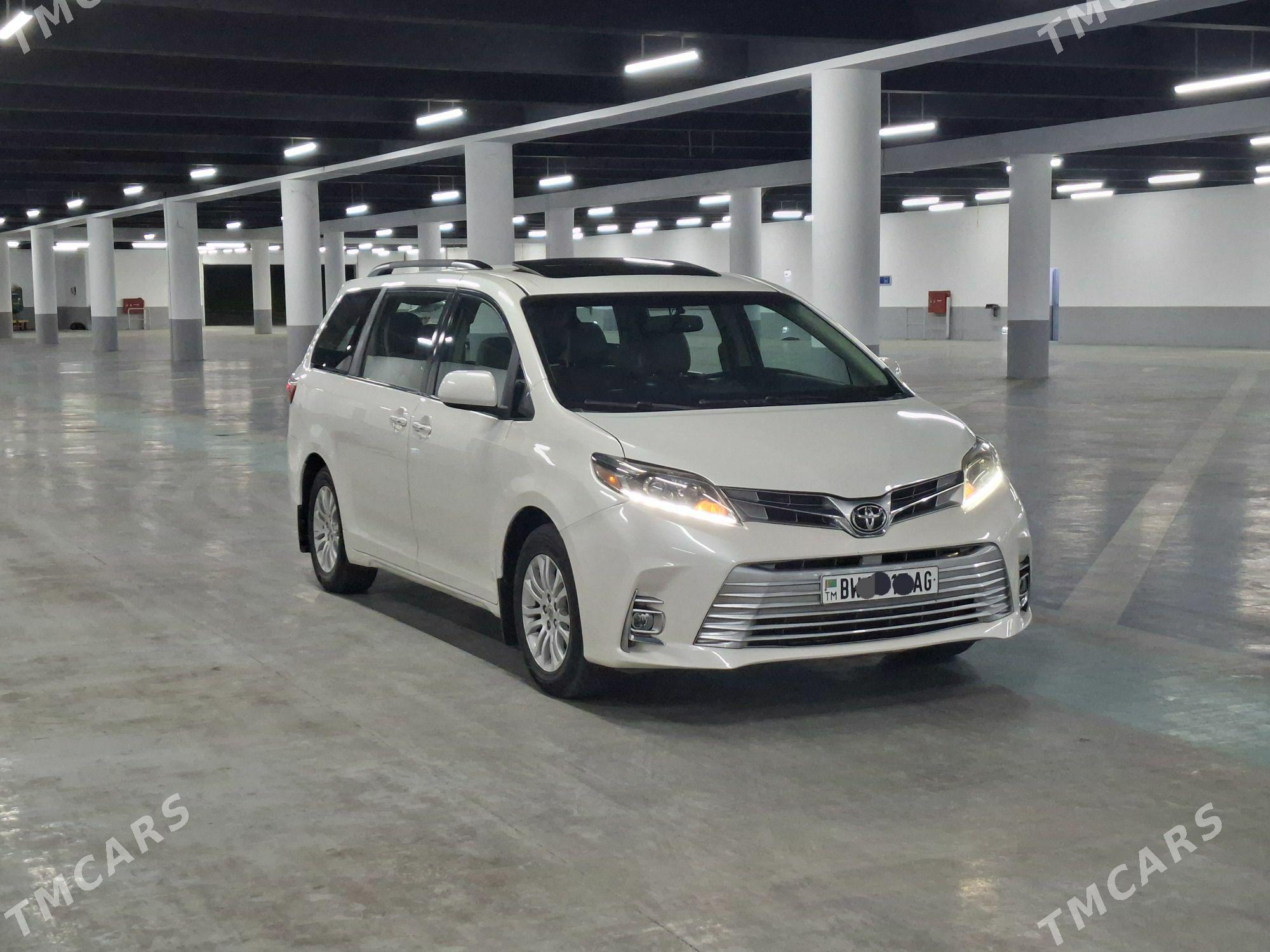Toyota Sienna 2016 - 352 000 TMT - Ашхабад - img 2