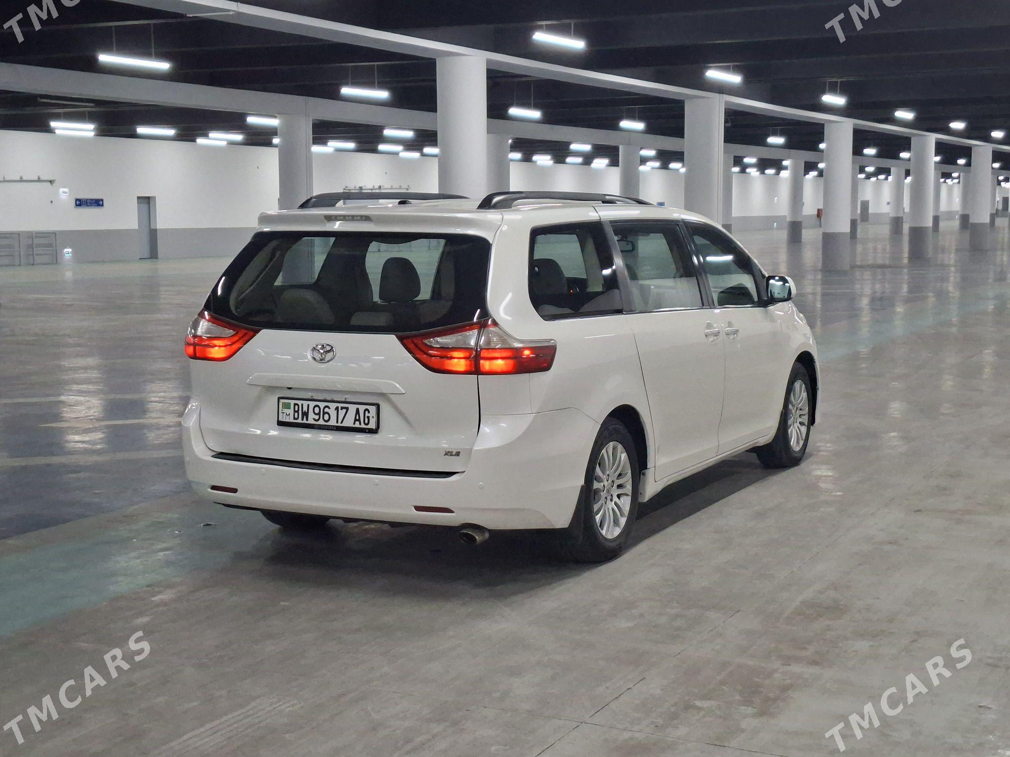 Toyota Sienna 2016 - 352 000 TMT - Ашхабад - img 3