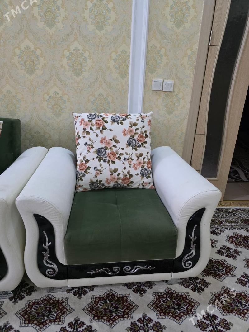 Diwan kreslo. - Гуртли - img 2