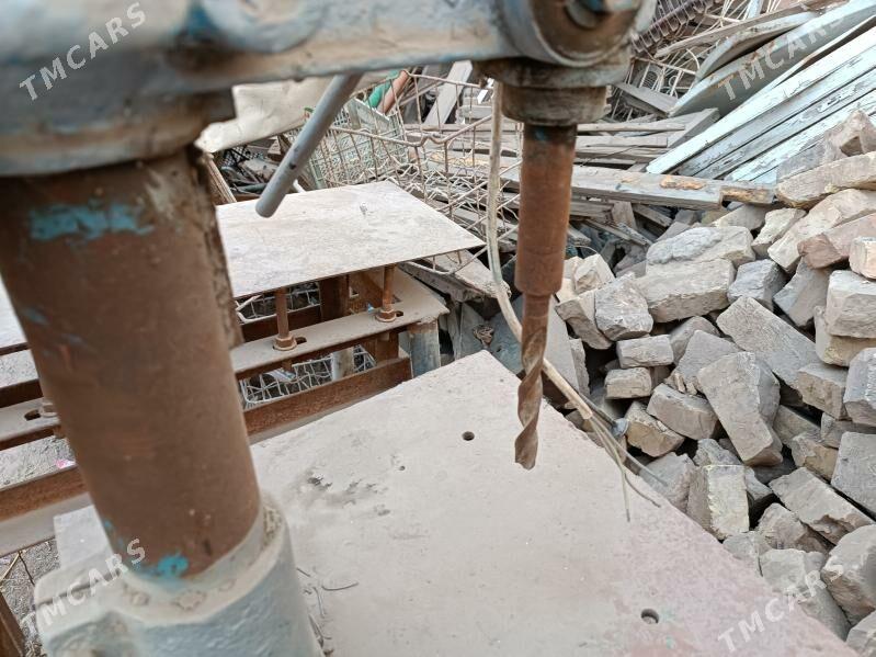 Swerlo stanok Rasiski - Чарджоу - img 6