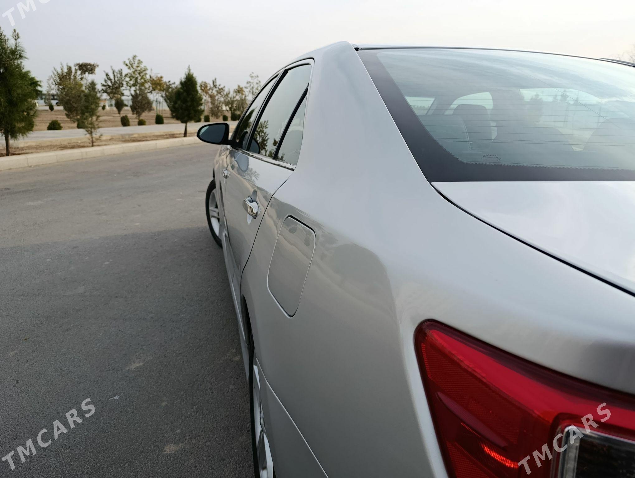 Toyota Camry 2013 - 227 000 TMT - 8 мкр - img 3