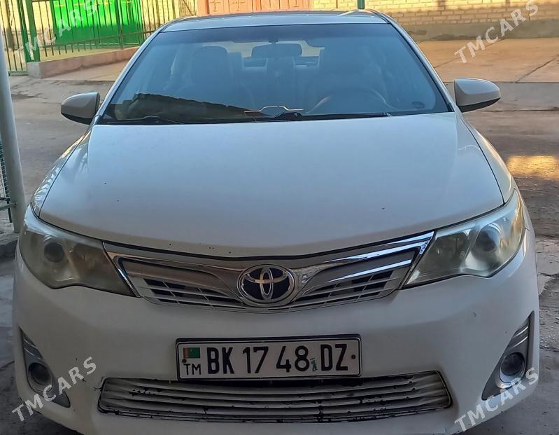 Toyota Camry 2012 - 250 000 TMT - Дашогуз - img 2