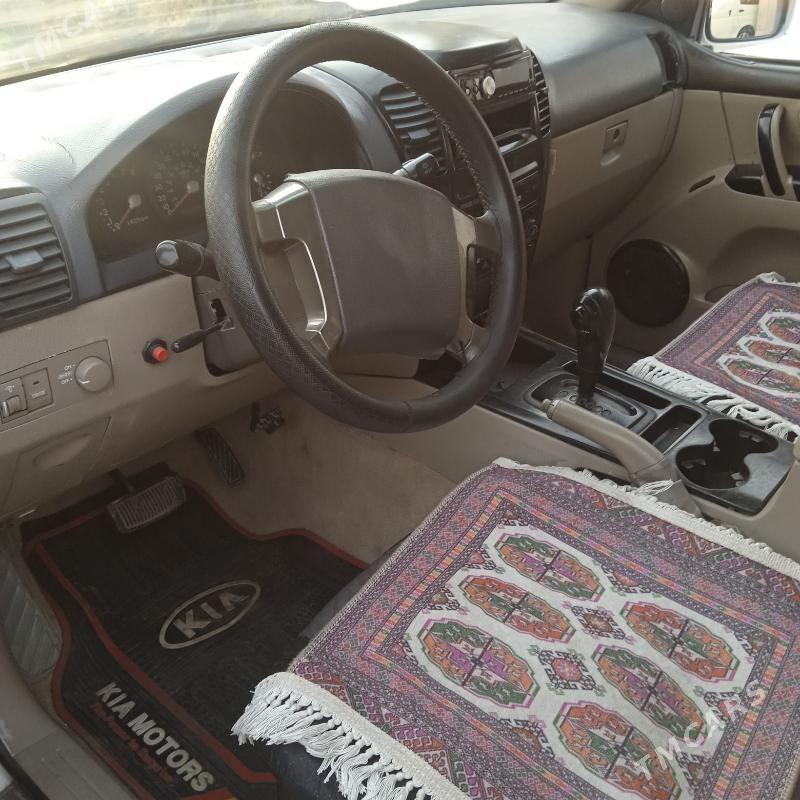Kia Sorento 2004 - 100 000 TMT - Hitrowka - img 5
