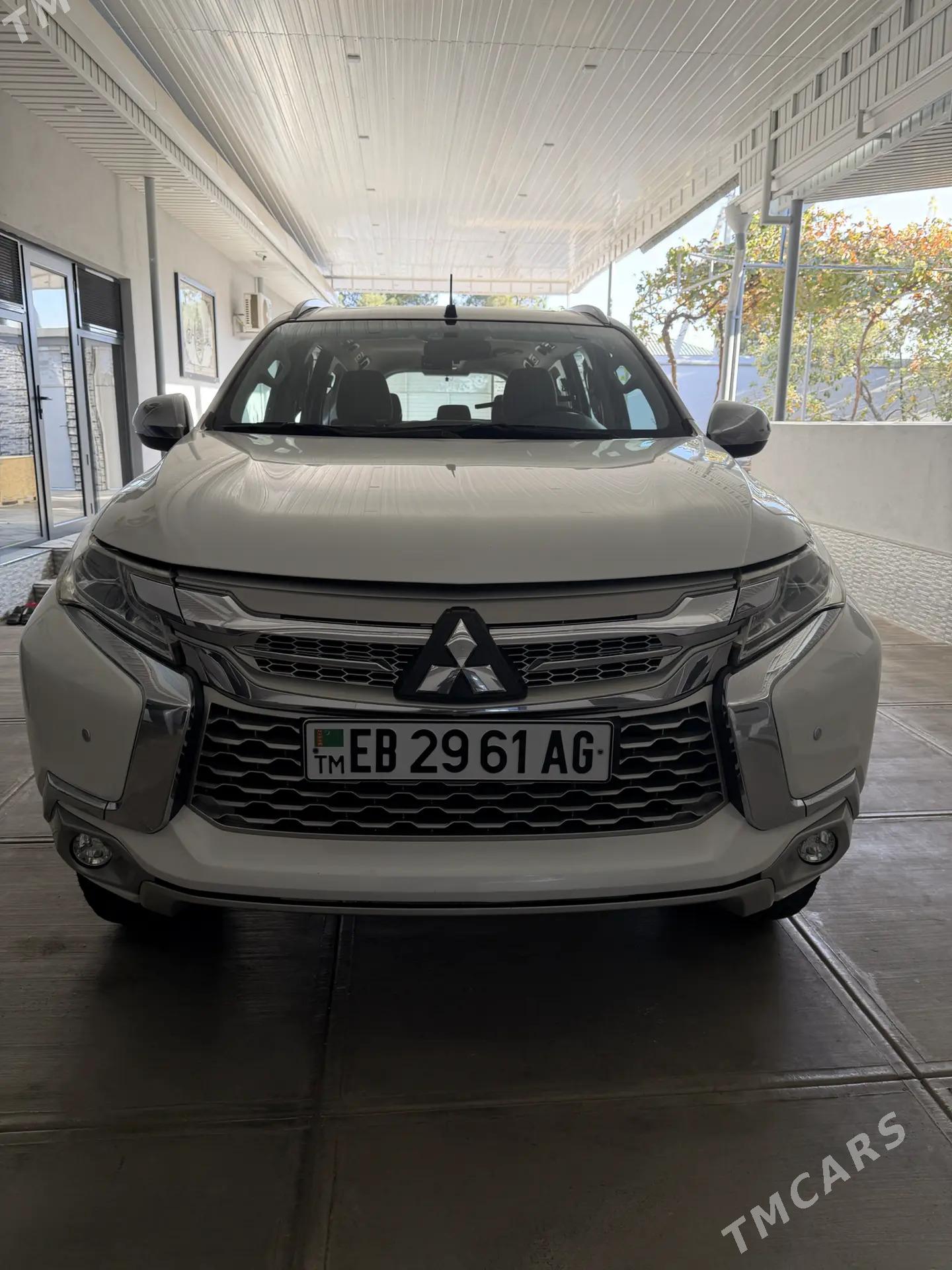 Mitsubishi Montero Sport 2019 - 384 000 TMT - Ашхабад - img 1