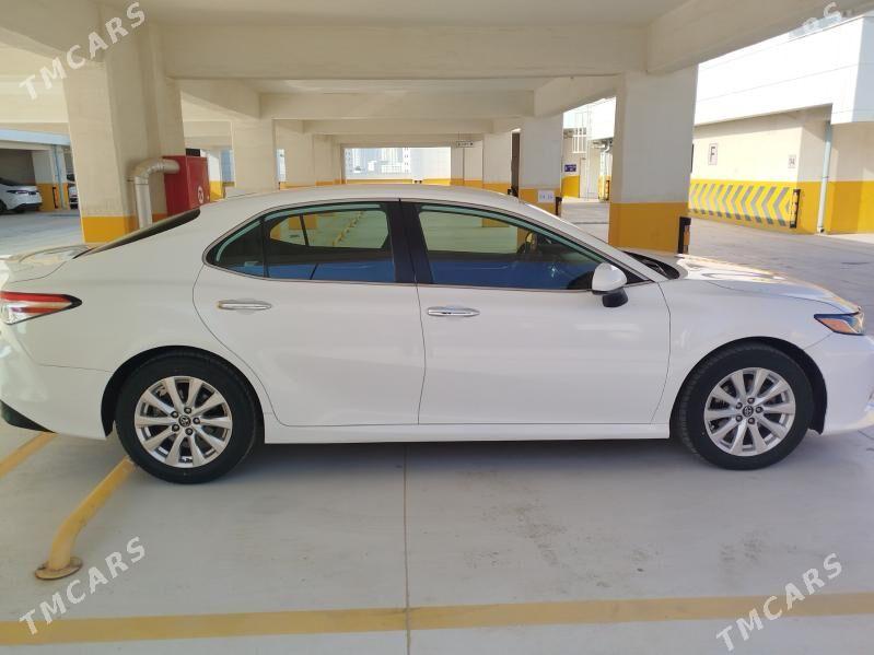 Toyota Camry 2019 - 300 000 TMT - Olimpiýa şäherçesi - img 6