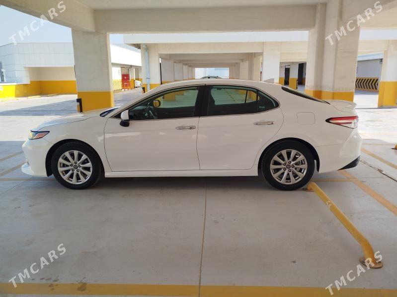 Toyota Camry 2019 - 300 000 TMT - Olimpiýa şäherçesi - img 5