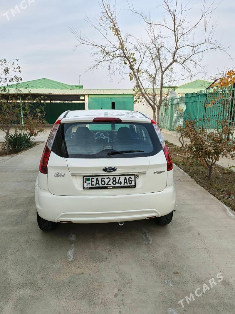 Ford Figo 2011 - 95 000 TMT - Ашхабад - img 3