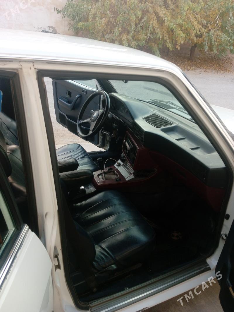 BMW 528 1985 - 22 000 TMT - Хитровка - img 8