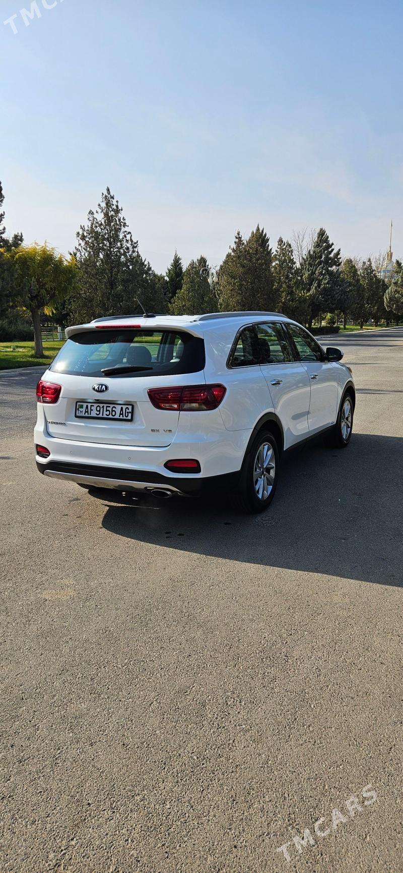 Kia Sorento 2019 - 360 000 TMT - Ашхабад - img 4