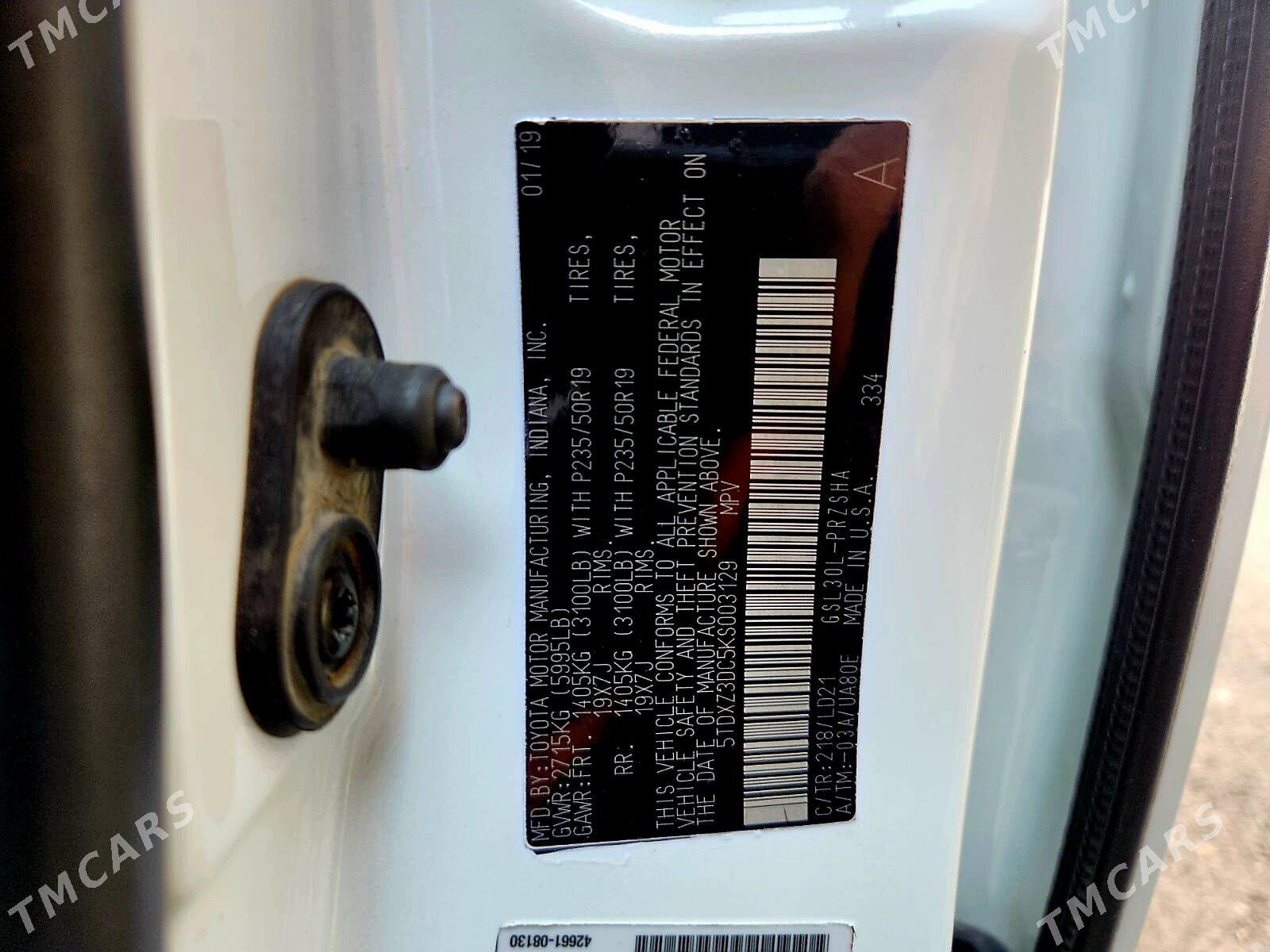 Toyota Sienna 2019 - 420 000 TMT - Байрамали - img 10