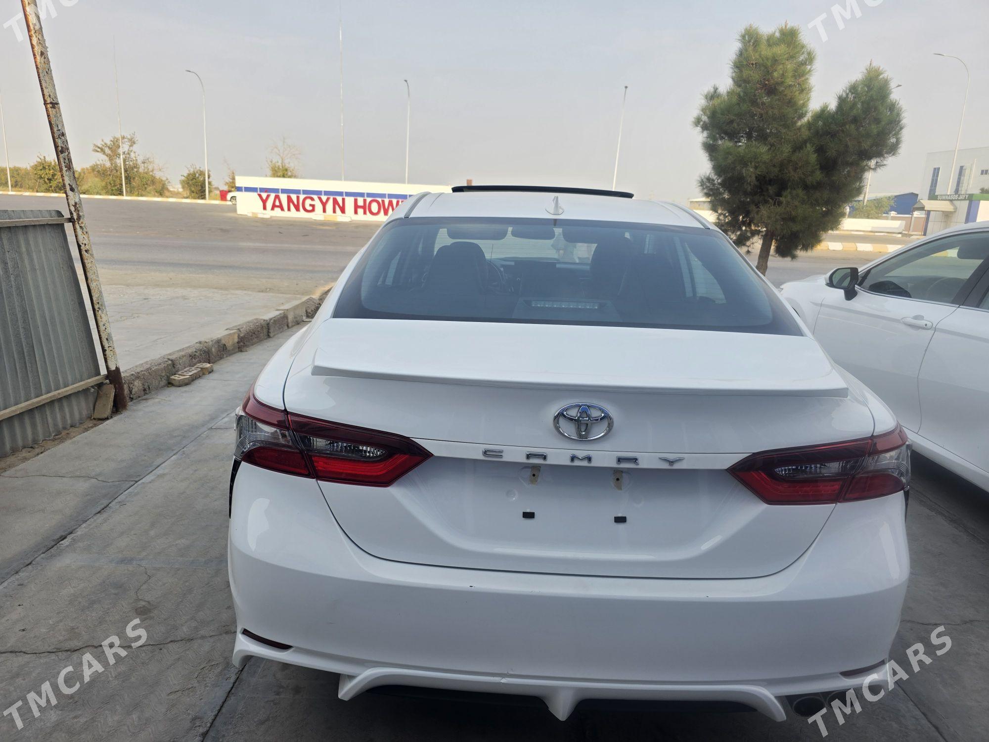 Toyota Camry 2022 - 360 000 TMT - Aşgabat - img 4