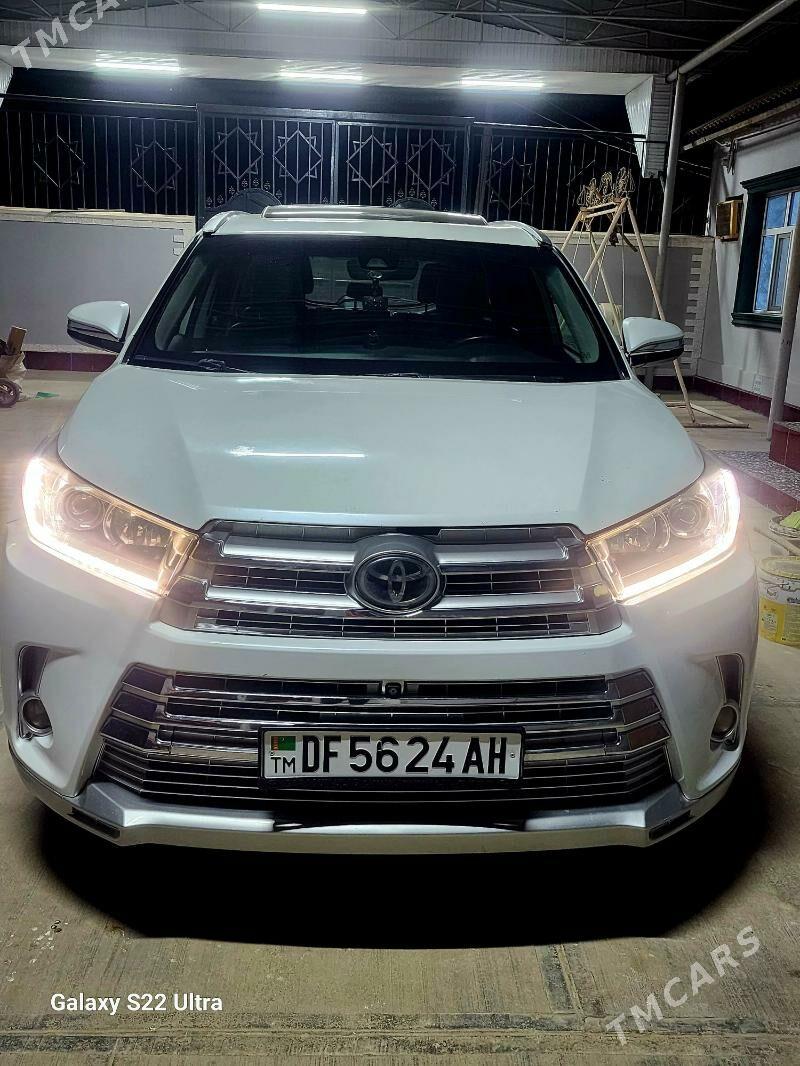 Toyota Highlander 2018 - 400 000 TMT - Tejen - img 4