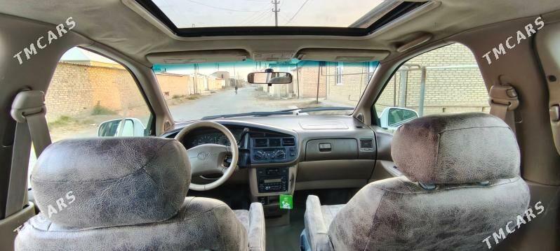 Toyota Sienna 1999 - 145 000 TMT - Мары - img 7