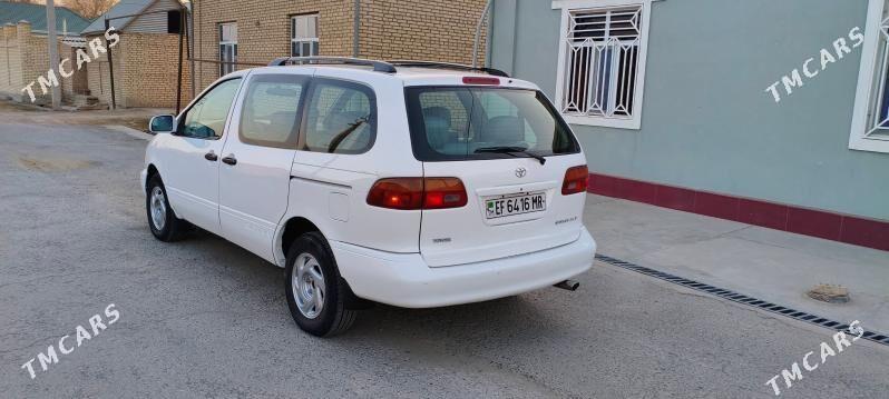 Toyota Sienna 1999 - 145 000 TMT - Мары - img 4